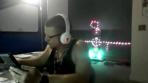 shortmel online show from June 2, 2:12 am