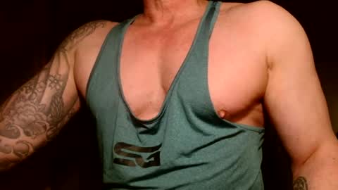 show_on_for_you online show from February 1, 11:03 pm