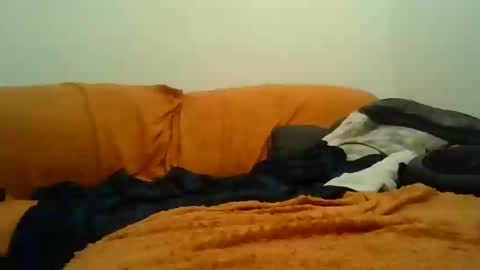 showherenow online show from March 25, 6:17 am