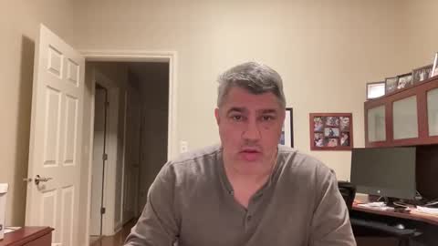 Snapshot of showmet chatting on February 5, 12:53 am Chicago Guy online show from February 5, 12:53 am