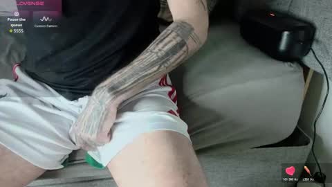 showofjay online show from November 10, 12:59 am