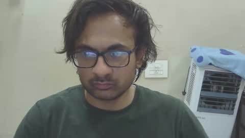 shubhamkhandelwal123 online show from April 7, 8:58 am