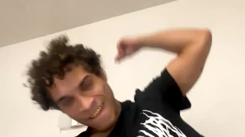 shurthingxx online show from January 25, 9:47 am