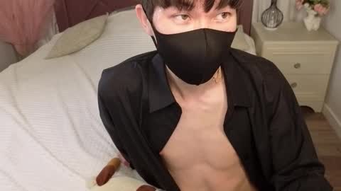 Yugo online show from November 12, 12:33 pm