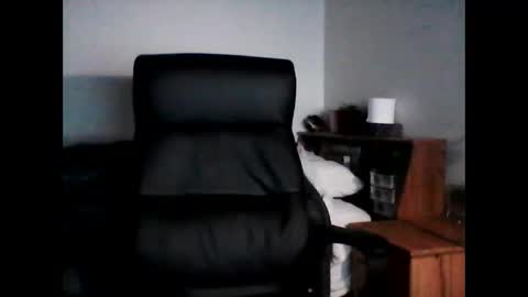 shyboyhugecum2020 online show from January 2, 4:52 am