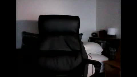 shyboyhugecum2020 online show from February 28, 3:26 am