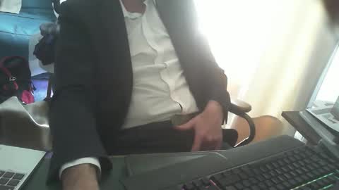 shyfrenchcock online show from April 17, 11:57 am