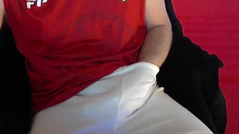 Snapshot of shyguy04_04_04 chatting on October 1, 11:30 pm shyguy04_04_04 online show from October 1, 11:30 pm