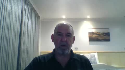 Snapshot of shyguytm chatting on October 13, 6:30 am shyguytm online show from October 13, 6:30 am