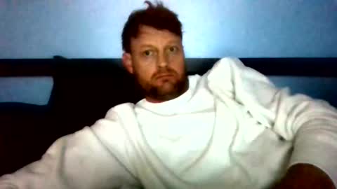 sidepeace9 online show from April 1, 4:15 pm