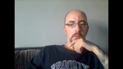 Silent V online show from October 5, 3:38 pm