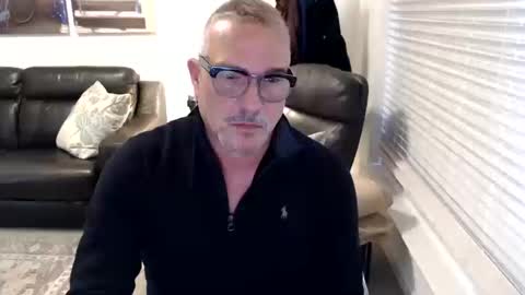 silveroli187 online show from October 16, 4:26 pm