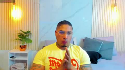 simeone_panda online show from February 19, 12:11 pm