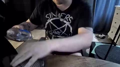 sinned09 online show from March 4, 10:39 pm