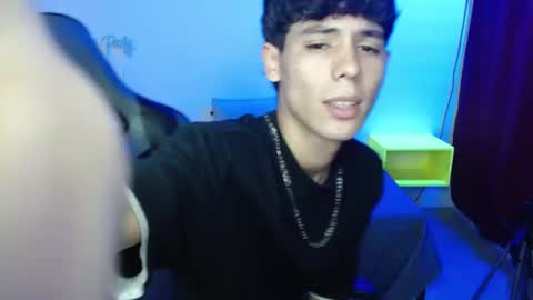 six_god_ online show from December 9, 7:35 pm