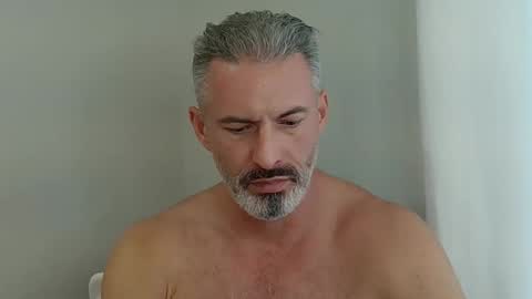 SixSevenSixteen online show from March 13, 9:21 pm