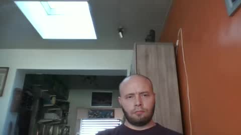 Snapshot of sixten19795 chatting on March 4, 12:22 pm sixten19795 online show from March 4, 12:22 pm