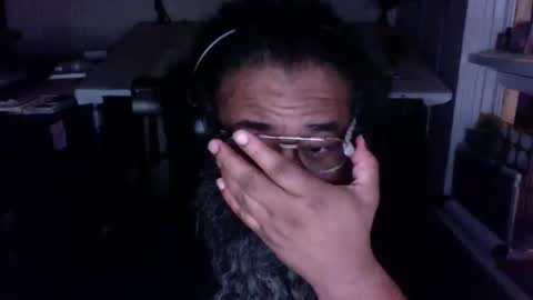 Snapshot of siyah_sakal chatting on November 2, 2:38 am siyah_sakal online show from November 2, 2:38 am