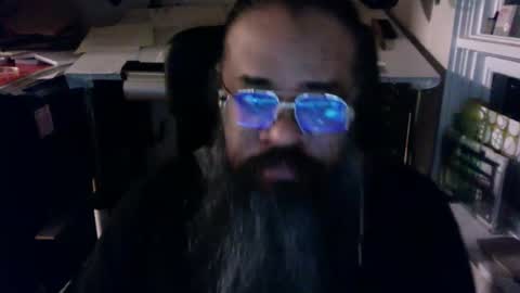 Snapshot of siyah_sakal chatting on December 30, 10:21 am siyah_sakal online show from December 30, 10:21 am