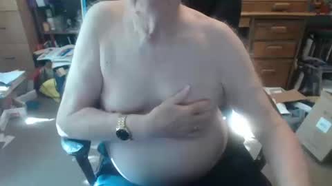 sjbottomboi online show from October 10, 10:12 pm