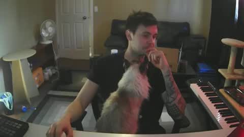 Skateboard online show from January 22, 6:41 pm