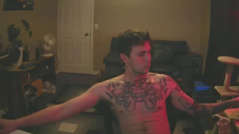 Skateboard online show from February 11, 1:10 am