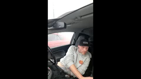 skateruncut online show from March 5, 5:20 pm