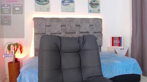 skinny_bigcock20 online show from February 5, 9:11 pm