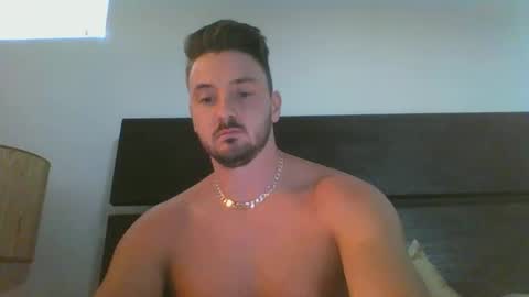 Snapshot of skinnyguylongdick1 chatting on February 21, 12:49 am skinnyguylongdick1 online show from February 21, 12:49 am