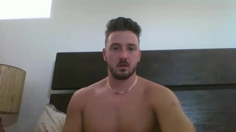 Snapshot of skinnyguylongdick1 chatting on February 22, 8:15 pm skinnyguylongdick1 online show from February 22, 8:15 pm
