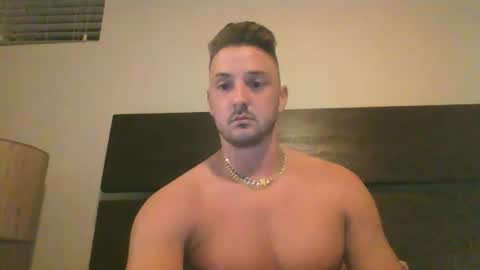 Snapshot of skinnyguylongdick1 chatting on September 21, 4:56 am skinnyguylongdick1 online show from September 21, 4:56 am