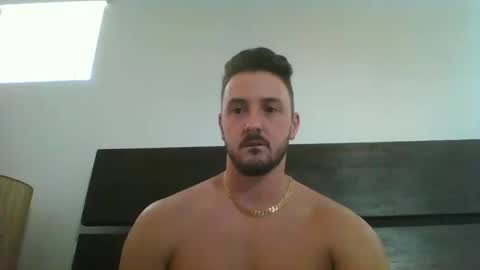 skinnyguylongdick1 online show from October 11, 8:24 pm