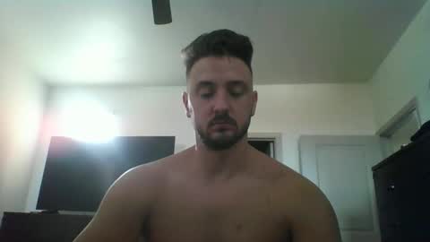 Snapshot of skinnyguylongdick1 chatting on December 28, 6:18 pm skinnyguylongdick1 online show from December 28, 6:18 pm