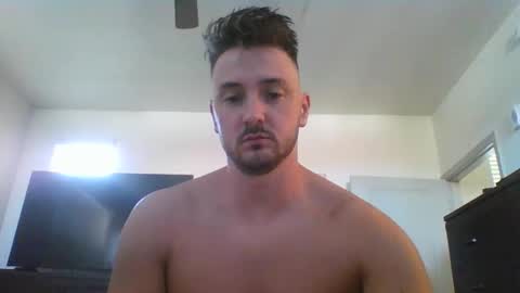 Snapshot of skinnyguylongdick1 chatting on December 21, 8:21 pm skinnyguylongdick1 online show from December 21, 8:21 pm