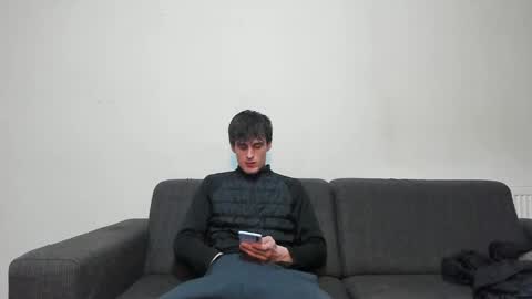 Snapshot of skinnyguywithbigd chatting on December 8, 2:41 pm skinnyguywithbigd online show from December 8, 2:41 pm