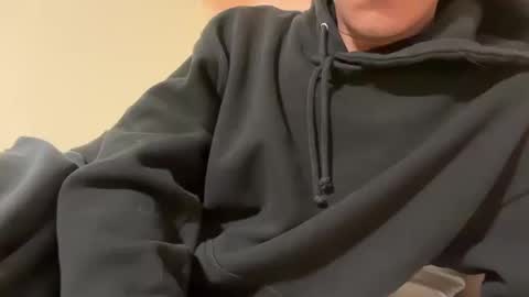 Snapshot of skinnypapi chatting on October 14, 5:25 am papi online show from October 14, 5:25 am