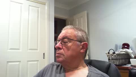 Skipper1970 online show from March 11, 8:32 am