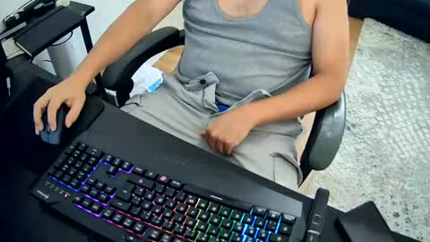 skullcandyyyy online show from March 14, 10:33 am