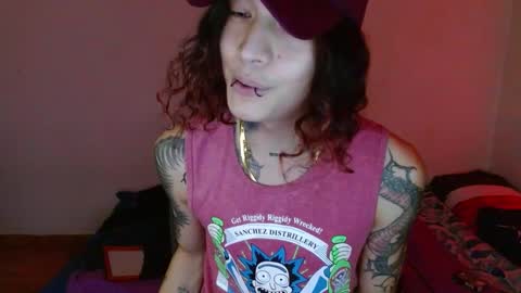 Snapshot of skykar chatting on February 11, 2:25 am reep online show from February 11, 2:25 am