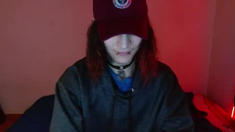 Snapshot of skykar chatting on February 18, 4:37 am reep online show from February 18, 4:37 am