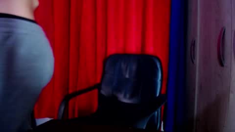 Skyler online show from February 16, 1:03 am