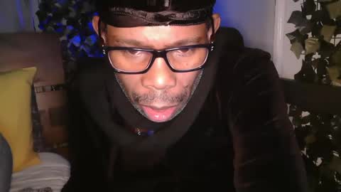 skyonetoo3 online show from January 4, 12:38 pm