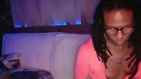 skyonetoo3 online show from March 2, 8:38 am