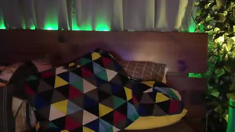 skyonetoo3 online show from February 4, 3:33 am