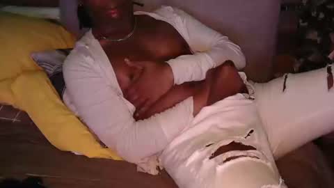 skyonetoo3 online show from January 18, 11:11 am