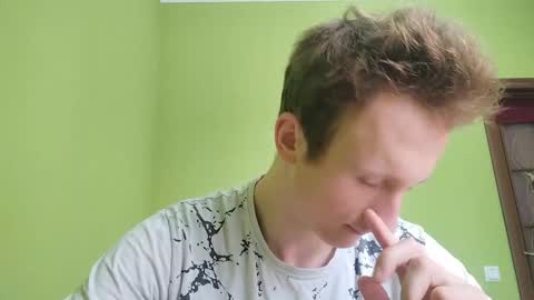 skyvolt9 online show from November 22, 9:09 am