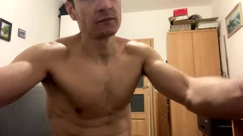 Snapshot of slabyhrac chatting on February 5, 5:32 pm slabyhrac online show from February 5, 5:32 pm