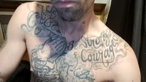 Snapshot of slangincock69 chatting on February 4, 9:07 am SexyMFSlangincock69FYPM online show from February 4, 9:07 am