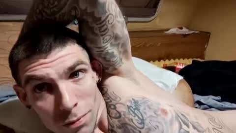 Snapshot of slangincock69 chatting on January 19, 9:55 am SexyMFSlangincock69FYPM online show from January 19, 9:55 am