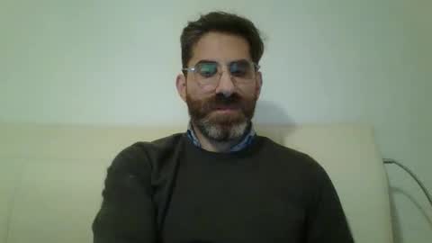 Snapshot of slavefuckfunhype chatting on December 20, 9:17 pm camboy online show from December 20, 9:17 pm